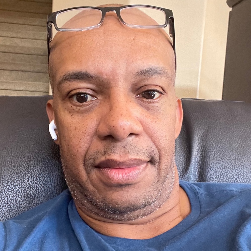 Meet your Posher, Neal